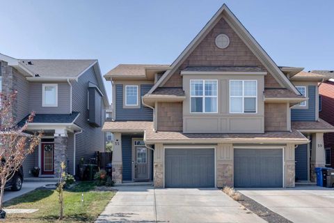 55 Sage Bluff Heights NW Calgary AB T3R 1T3