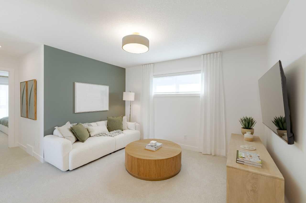 461 Rosemary Gardens SE