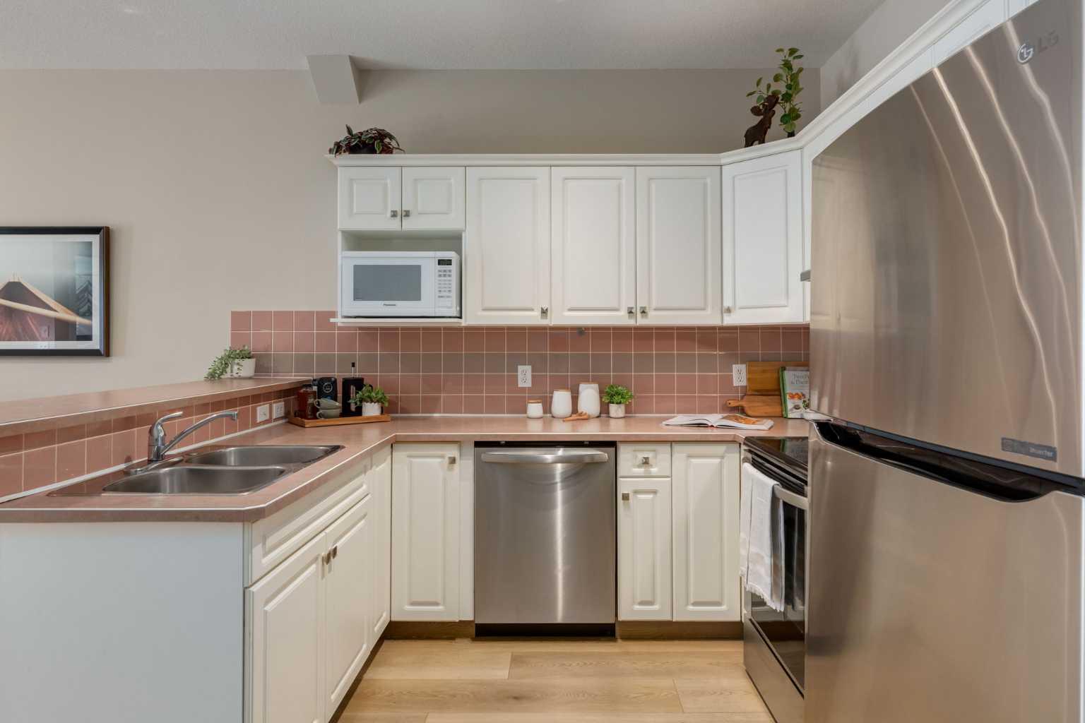 2134 Kensington Road NW 203