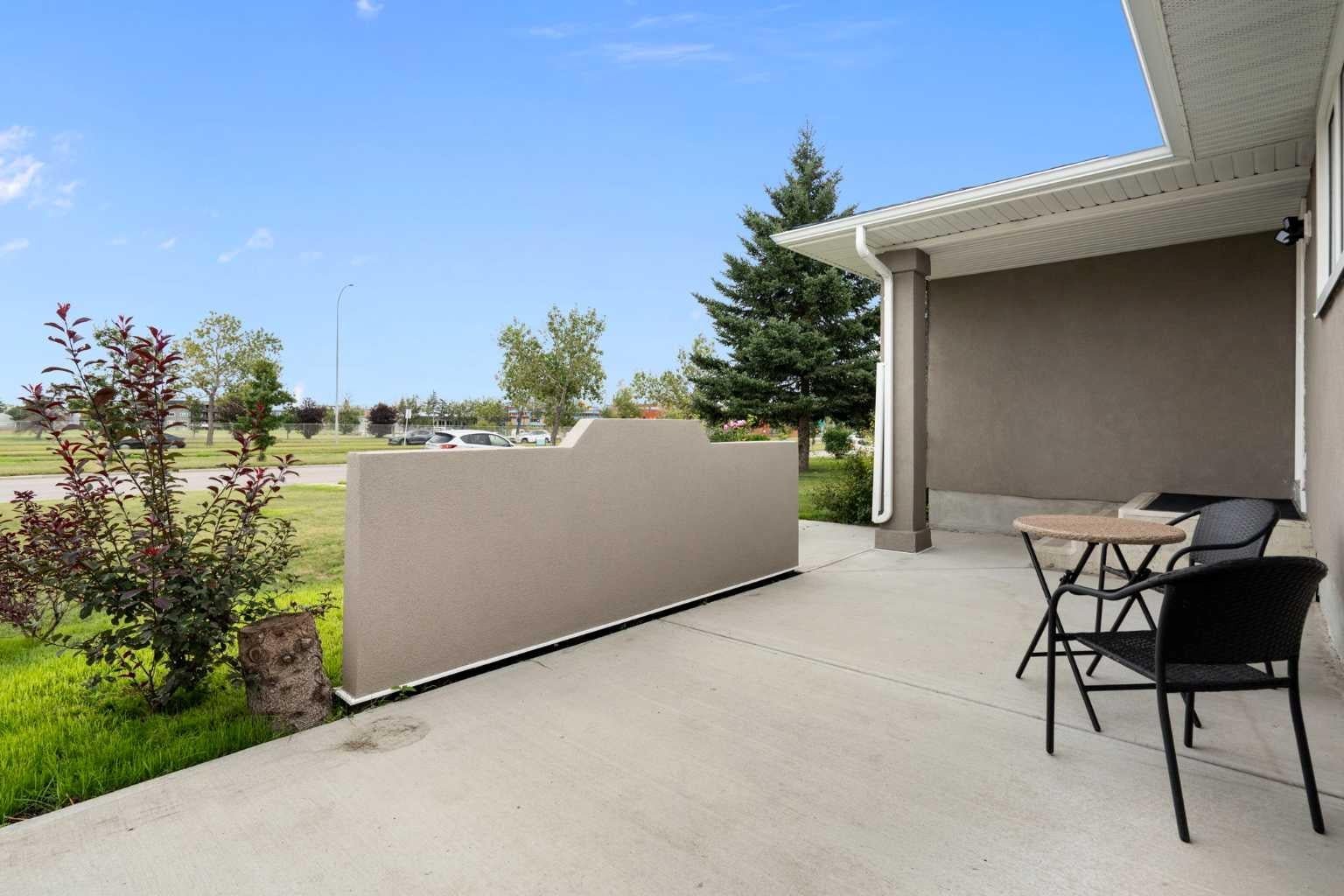 5259 Rundleview Road NE