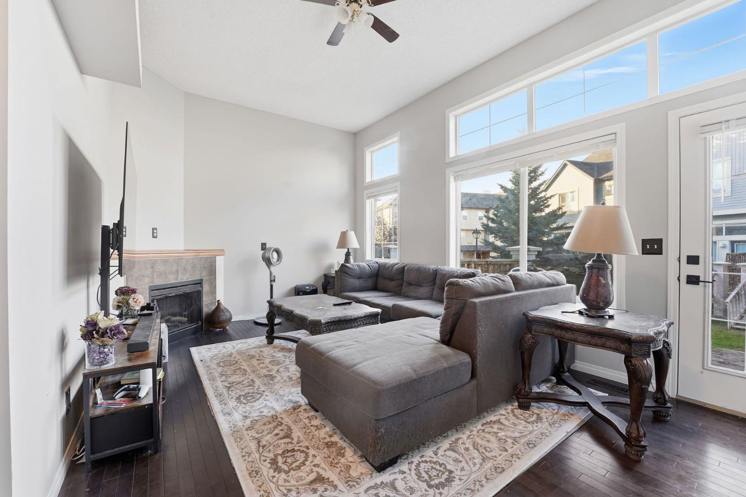 168 copperfield Court SE