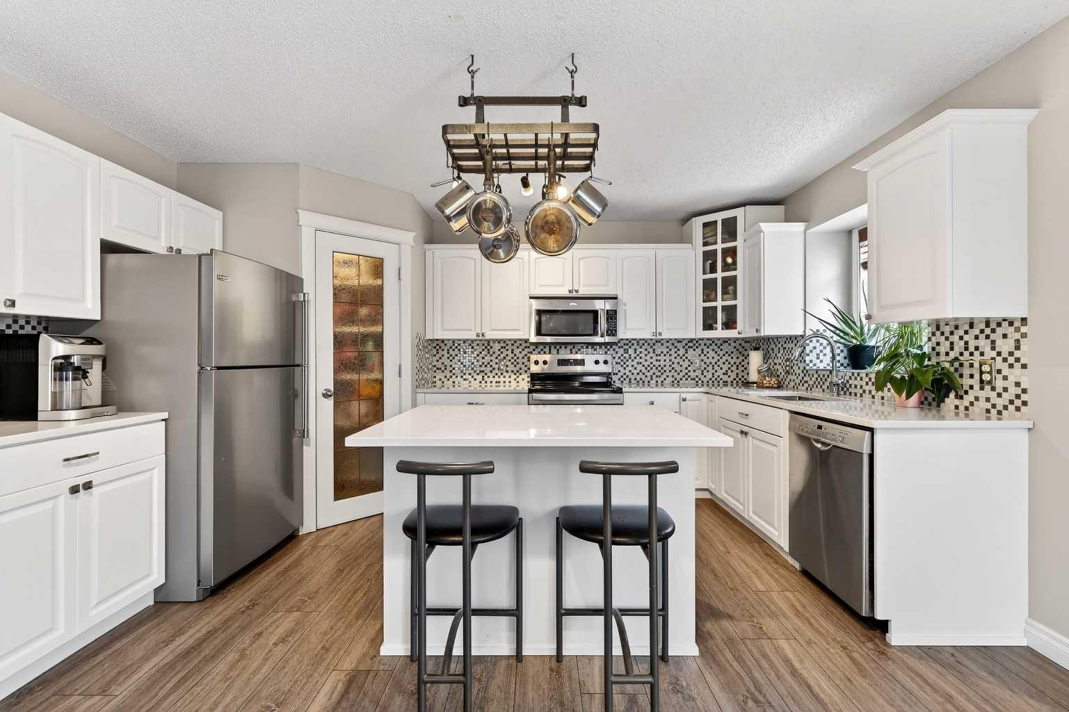 125 Crystalridge Drive