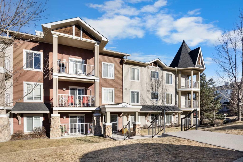 Photo of 70 Panamount Drive NW #2205, Calgary, AB T3K 5Z1 (MLS # A2286025)