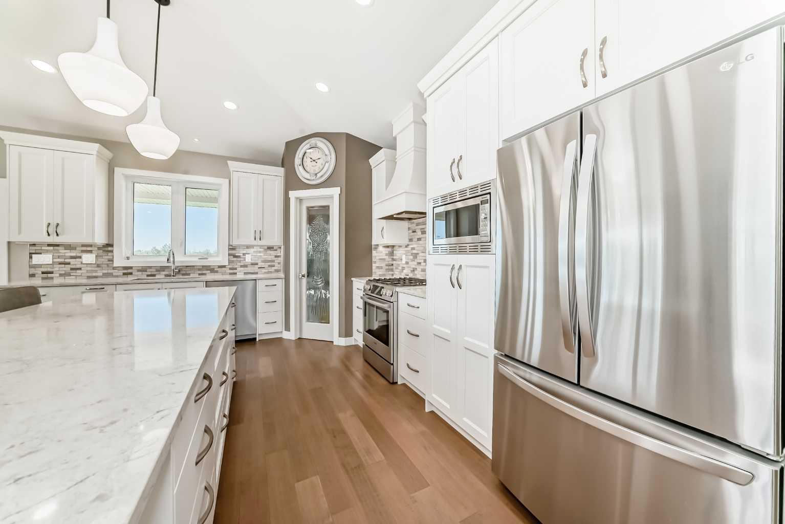 3 - 255049 Township Rd 432