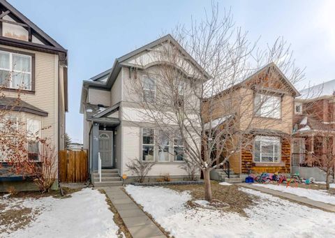 38 Autumn Crescent SE Calgary AB T3M 0H6