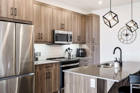 40 Sage Hill Walk NW 408 Calgary AB T3R 2C5