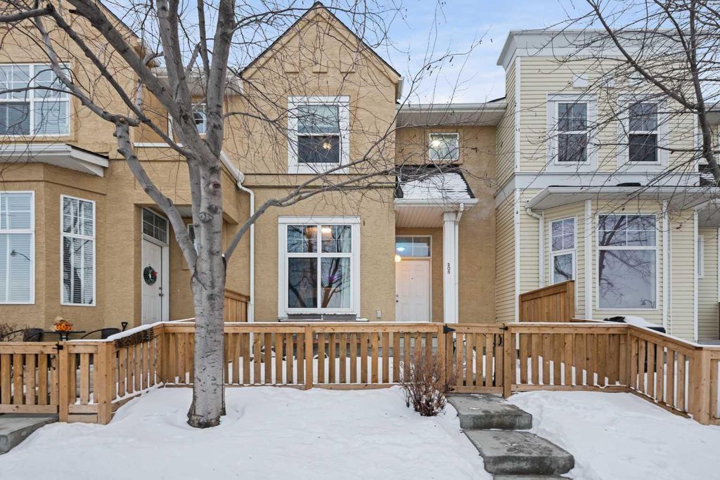 Photo of 205 Mckenzie Towne Gate SE, Calgary, AB T2Z 4G2 (MLS # A2276192)