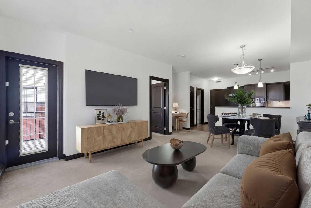 Photo of 30 Royal Oak Plaza NW #242, Calgary, AB T3G 0C1 (MLS # A2294545)