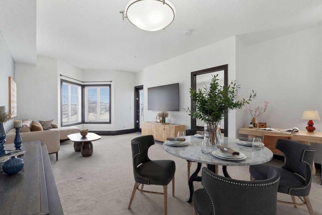 Photo of 30 Royal Oak Plaza NW #242, Calgary, AB T3G 0C1 (MLS # A2294545)