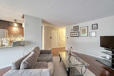 Photo of 1234 14 Avenue SW #503, Calgary, AB T3C 0V9 (MLS # A2281812)