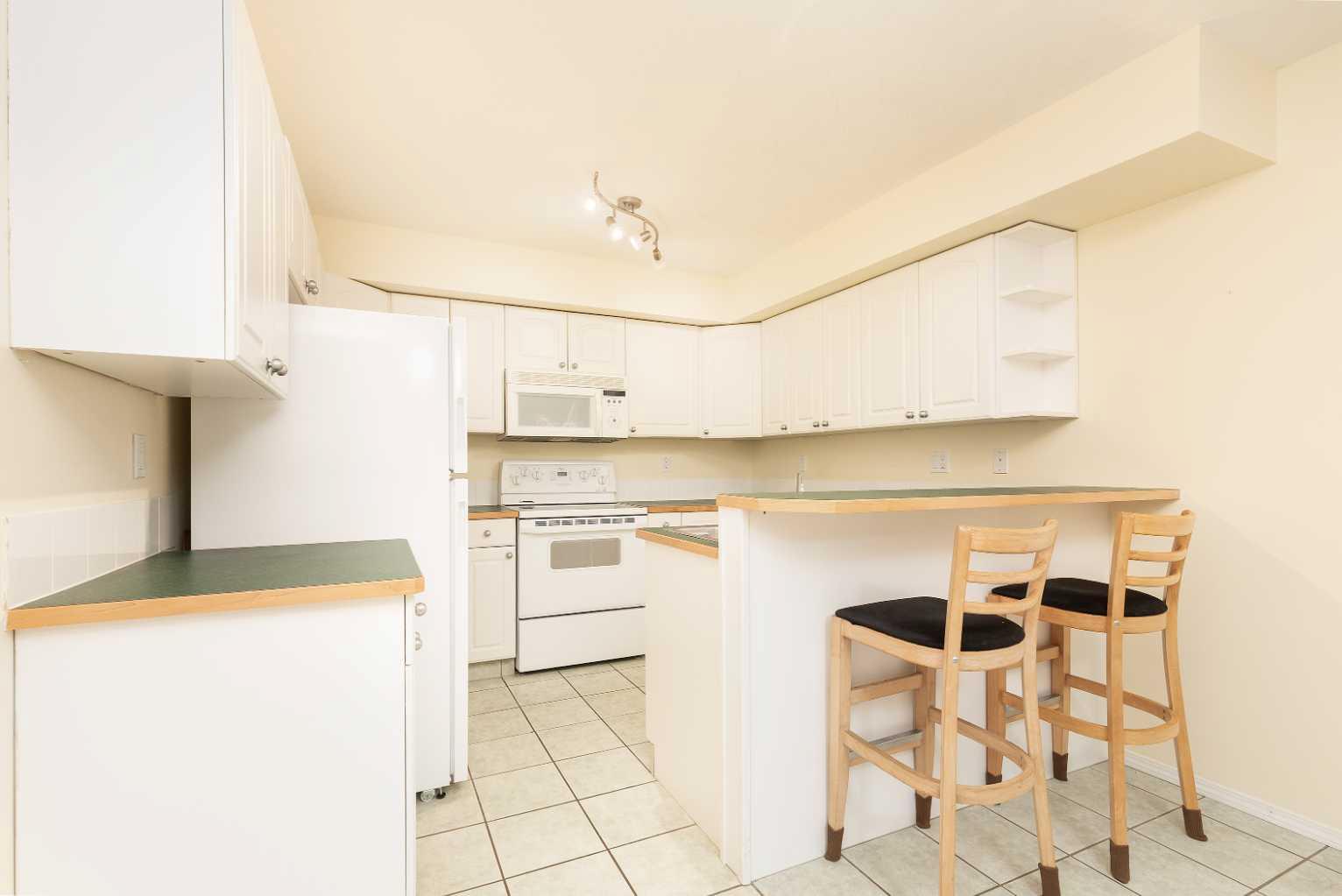 23 Chilcotin Lane W 212