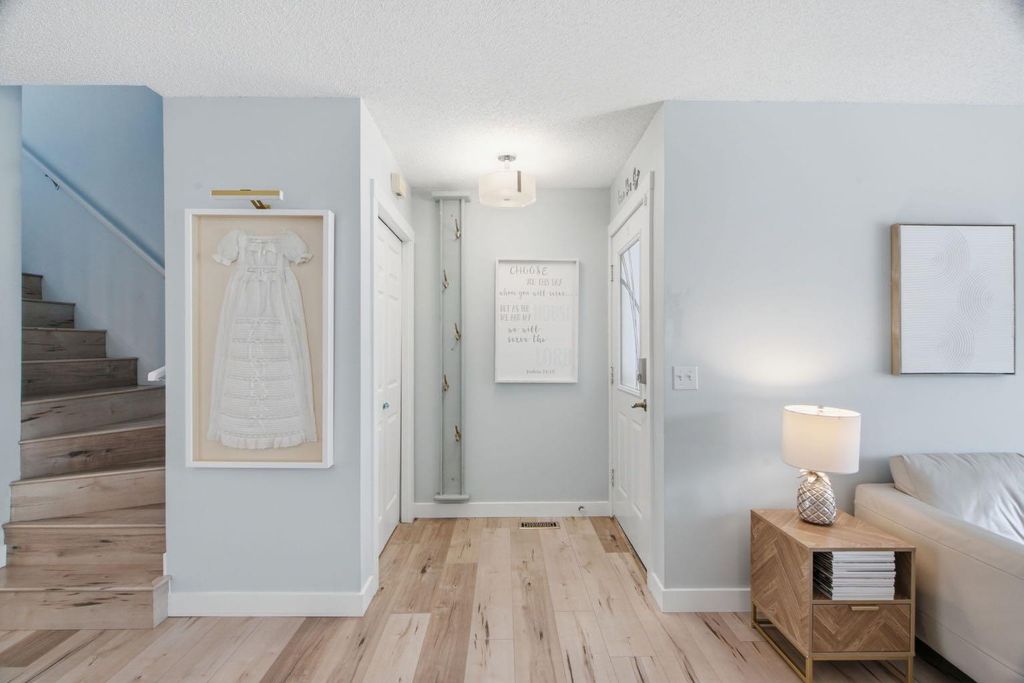 Photo of 227 Coachway Road SW, Calgary, AB T3H 1B2 (MLS # A2324913)