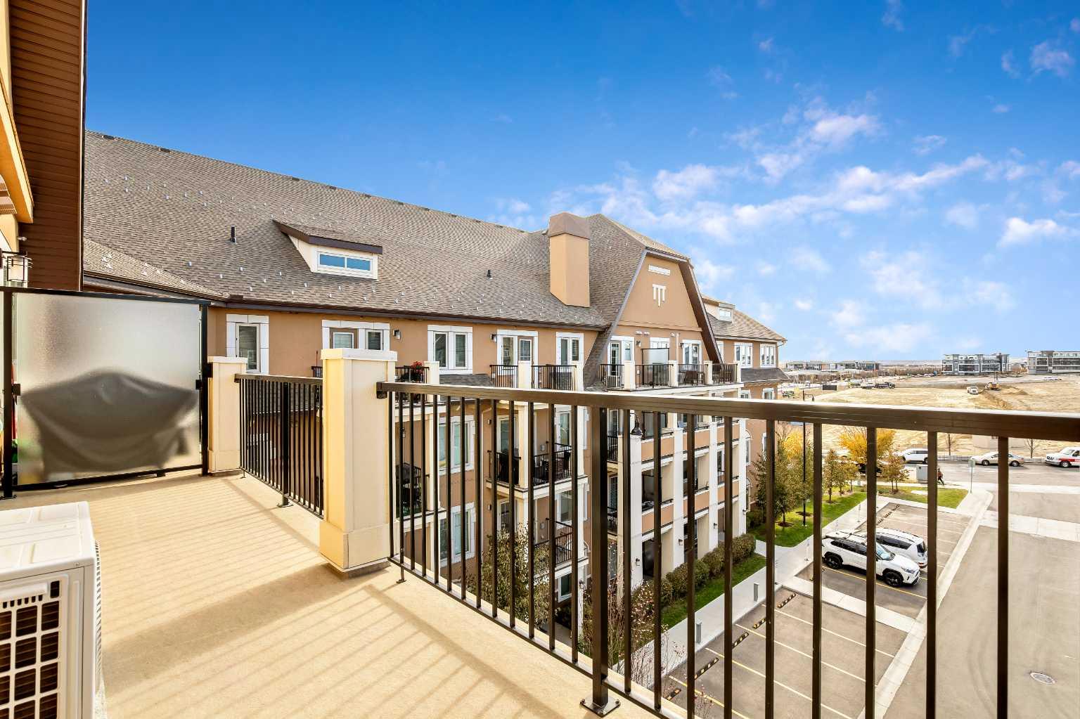 30 Mahogany Mews SE 402