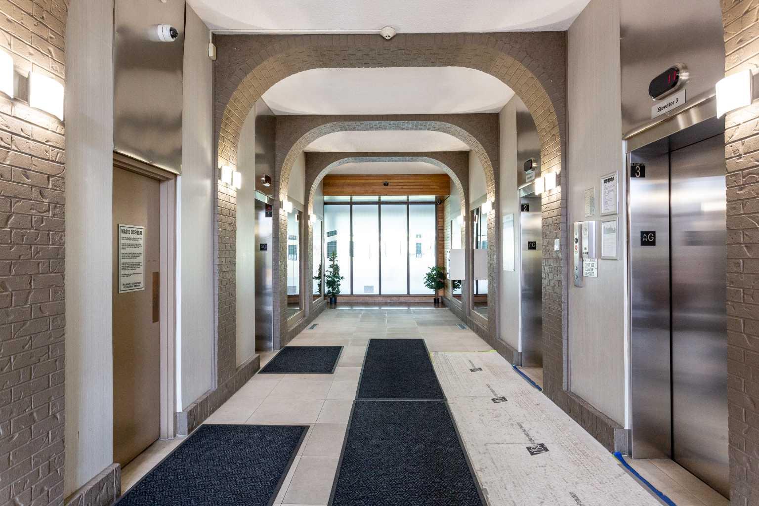 4944 Dalton Drive NW 208