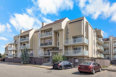 Photo of 3727 42 Street NW #203, Calgary, AB T3A 2W3 (MLS # A2332825)