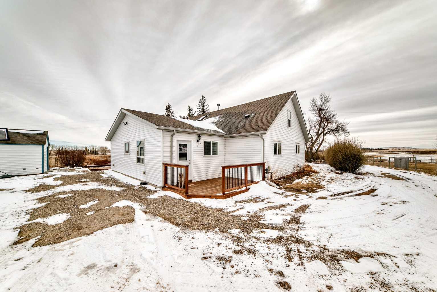 234016 Township Road 262