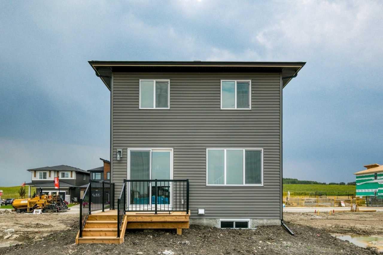 139 Fireside Close