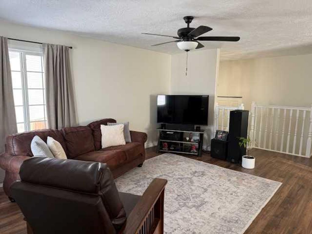 Photo of 4 Boyer Close, High Level, AB T0H 1Z0 (MLS # A2291312)