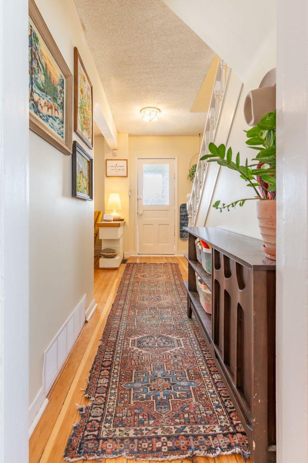 Photo of 870 Balmoral Street SE, Medicine Hat, AB T1A 0W5 (MLS # A2300827)