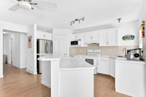 Tiny photo for 124 WEST LAKEVIEW Drive, Chestermere, AB T1X 1J1 (MLS # A2333041)