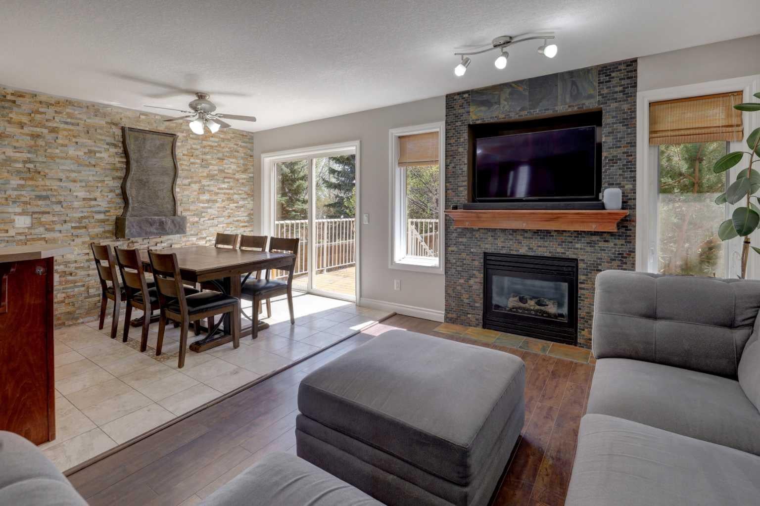 15 Parklane Drive