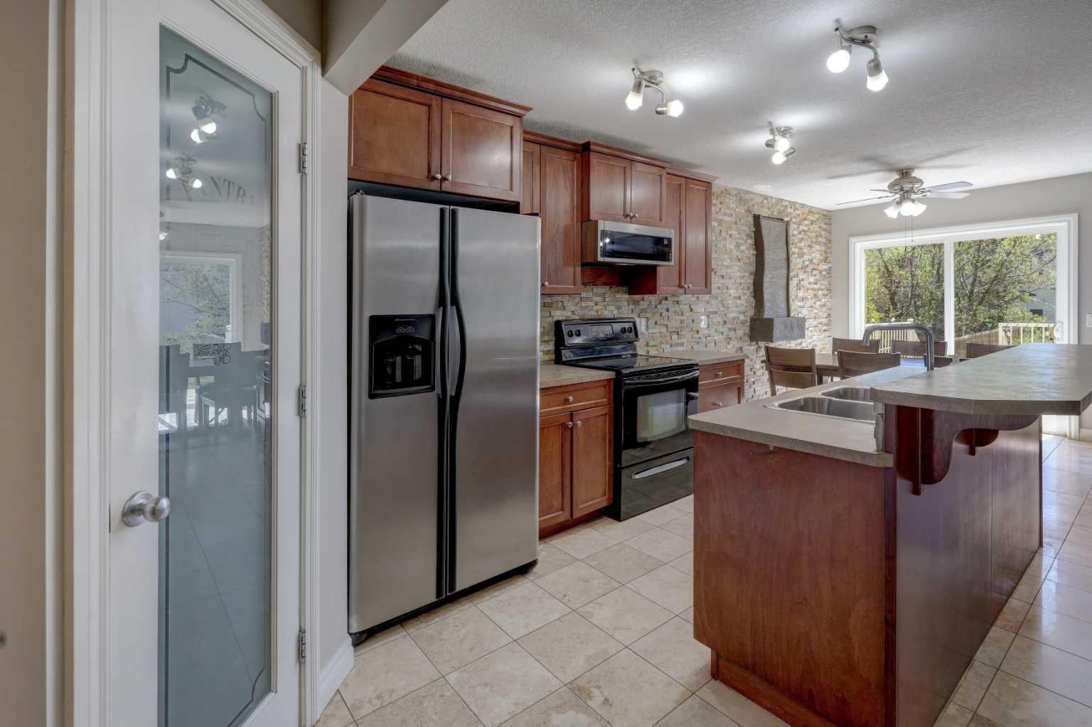 15 Parklane Drive
