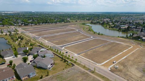 Photo of 4425 72 Street, Camrose, AB T4V 2P7 (MLS # A2017294)