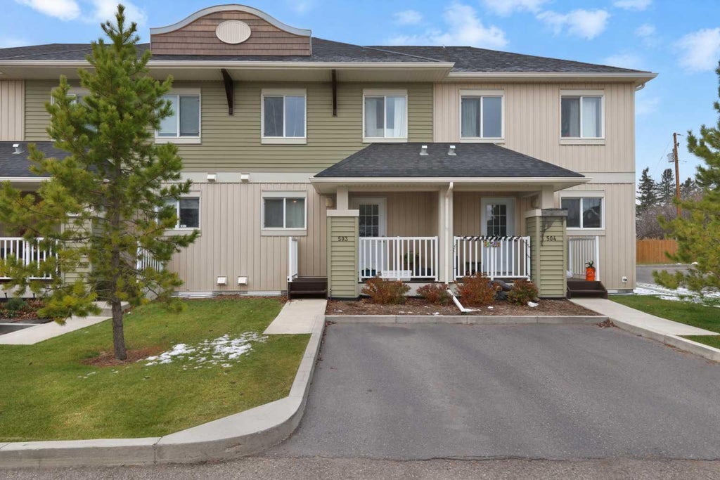 Photo of 503 Clover Way, Carstairs, AB T0M 0N0 (MLS # A2355176)