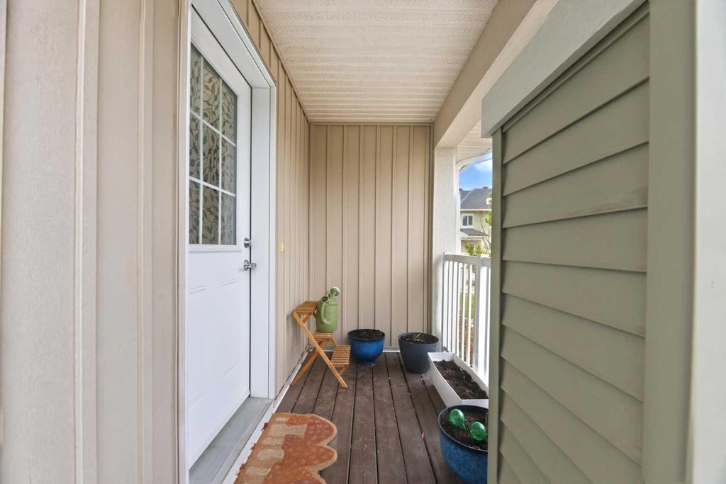 Photo of 503 Clover Way, Carstairs, AB T0M 0N0 (MLS # A2355176)