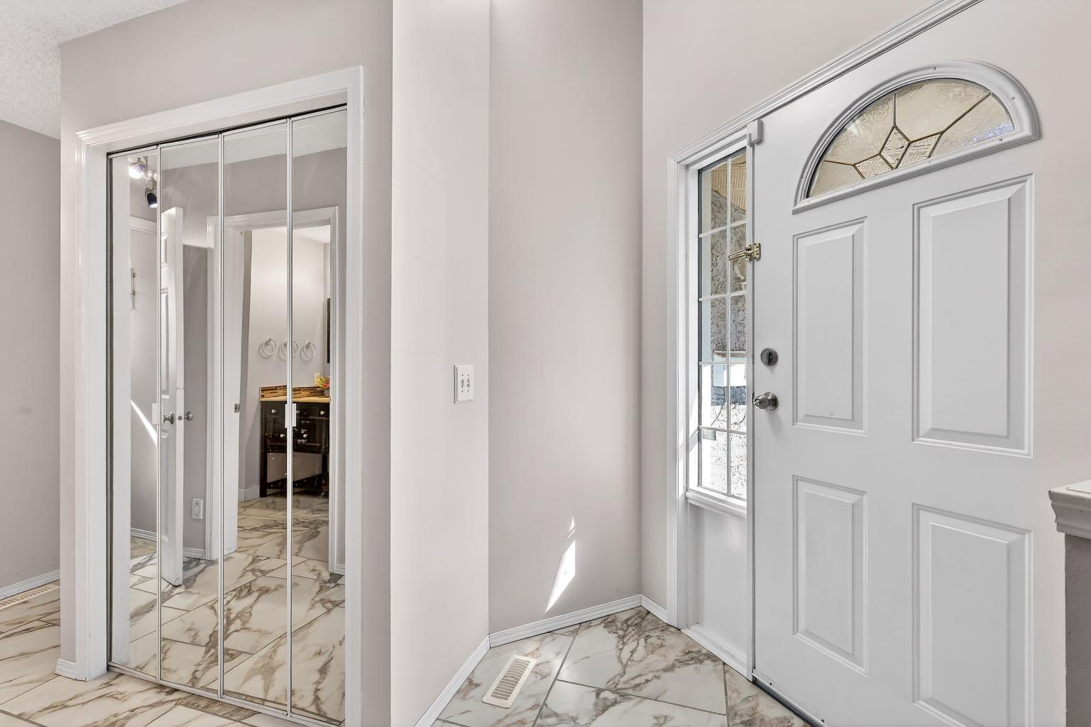 29 Sundown Way SE
