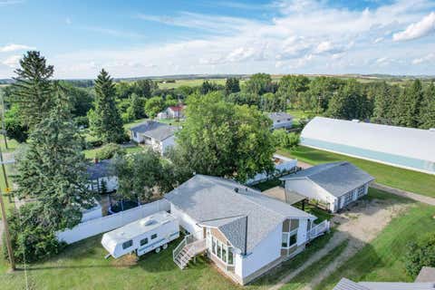 Photo of 4808 51 Avenue, Alix, AB T0C 0B0 (MLS # A2338510)