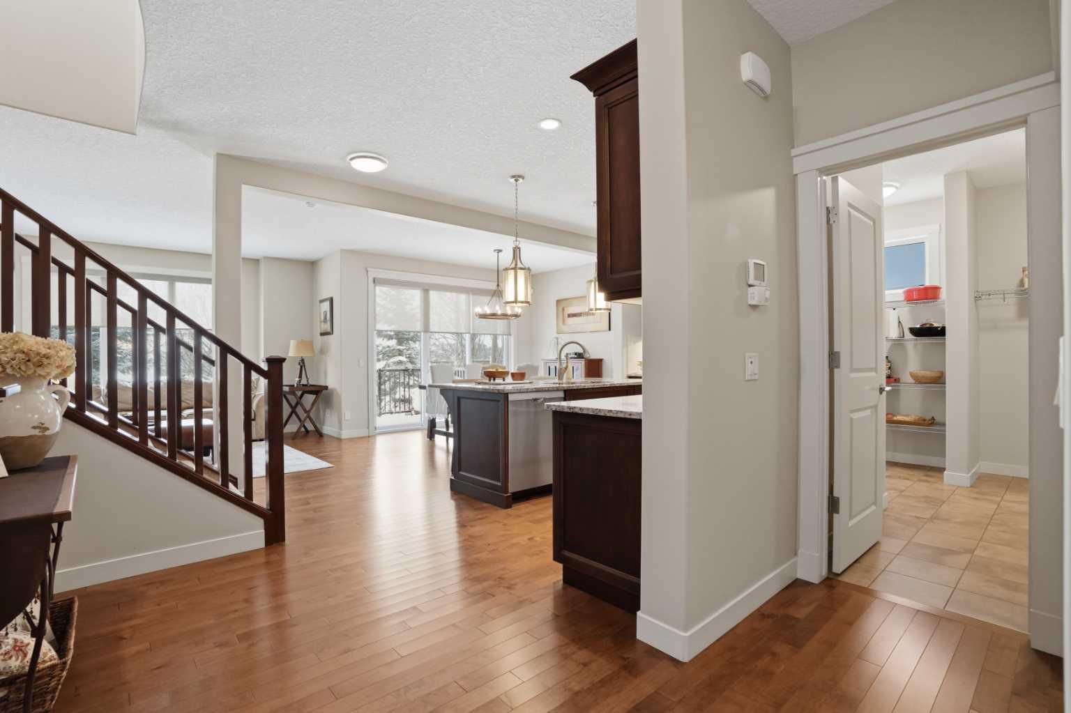 95 Cranarch Circle SE