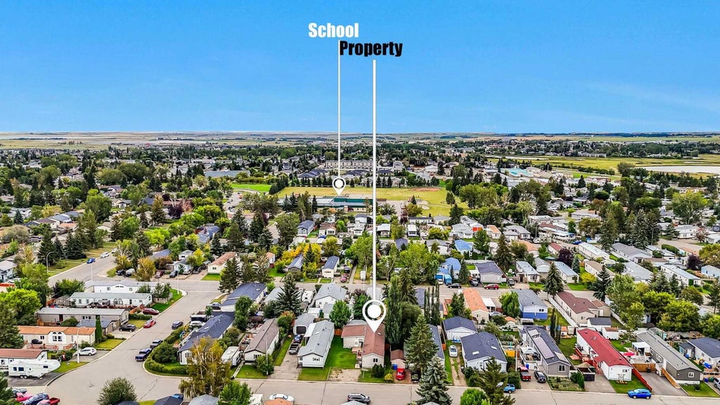 Photo of 929 Briarwood Crescent, Strathmore, AB T1P 1E7 (MLS # A2345765)