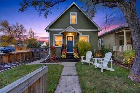 Photo of 234 8 Street NE, Calgary, AB T2E 4G7 (MLS # A2351134)