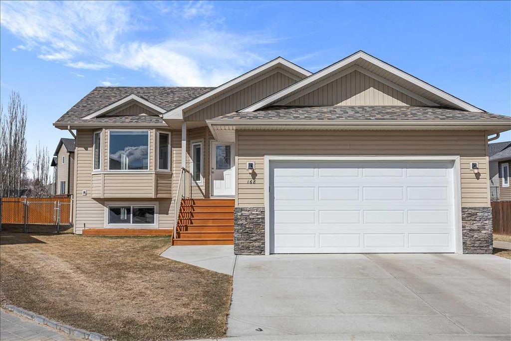 Photo of 168 Camden Court, Strathmore, AB T1P 1Y1 (MLS # A2296384)