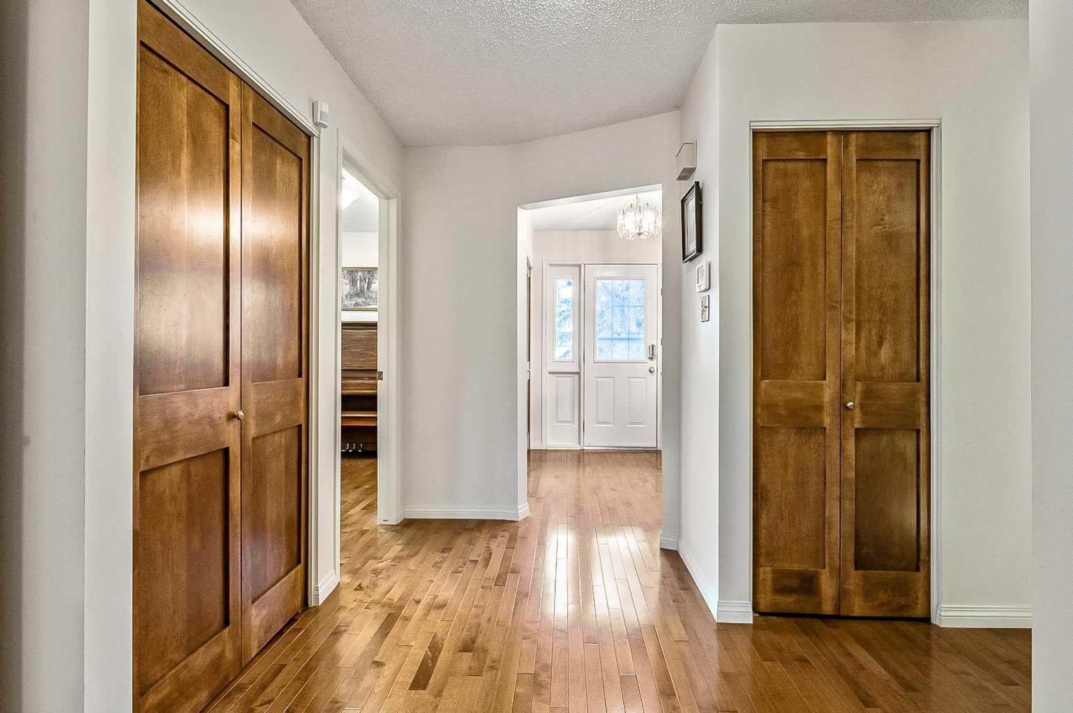 2 ELM Avenue E