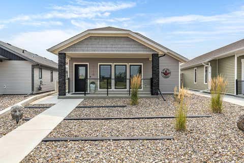 Photo of 5310 Southlands Drive SE, Medicine Hat, AB T1B 0P9 (MLS # A2336598)