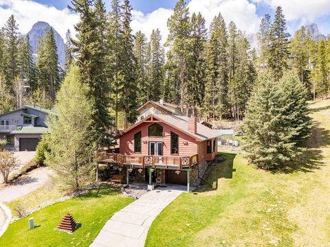 102 100 Grassi Place Canmore AB T1W 2N2