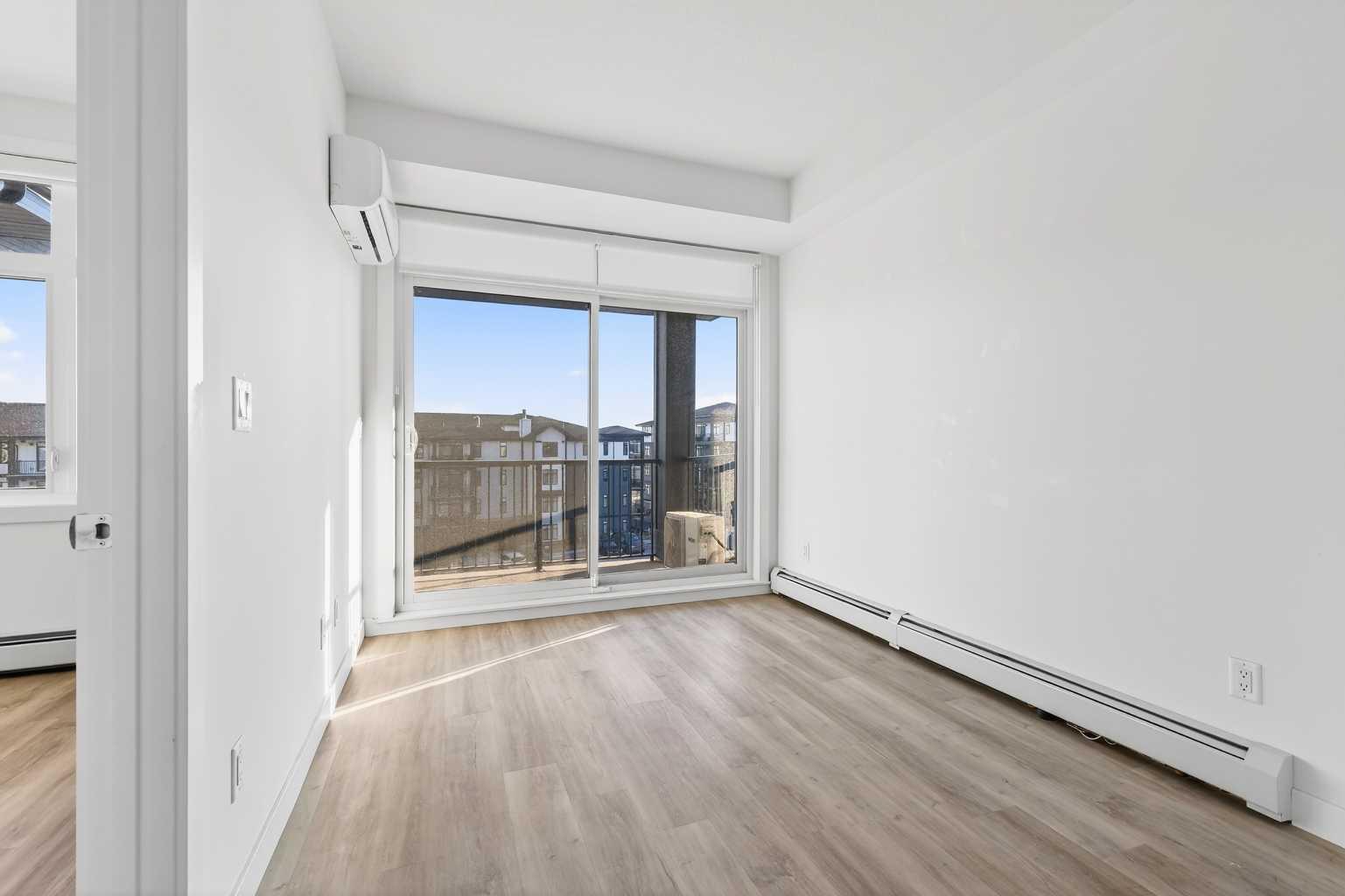 40 Sage Hill Walk NW 411