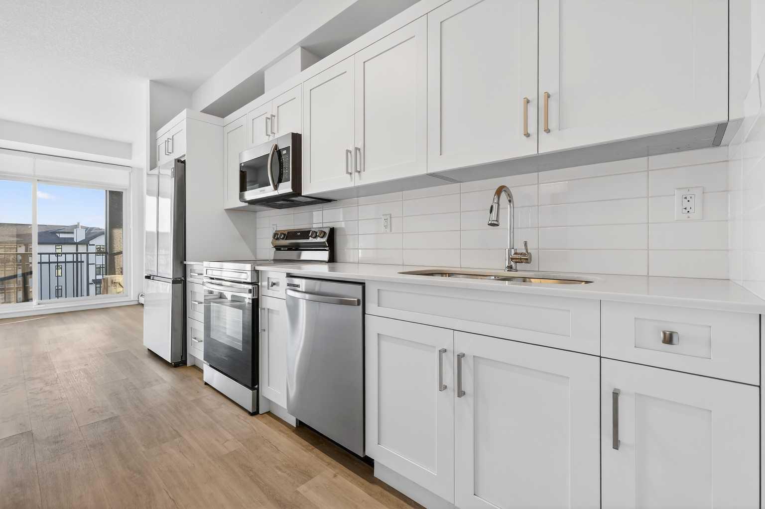 40 Sage Hill Walk NW 411