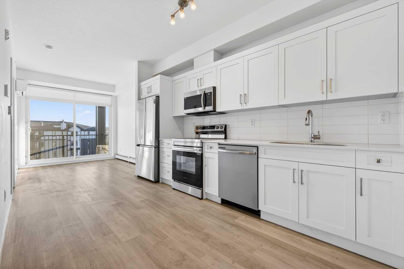 40 Sage Hill Walk NW 411