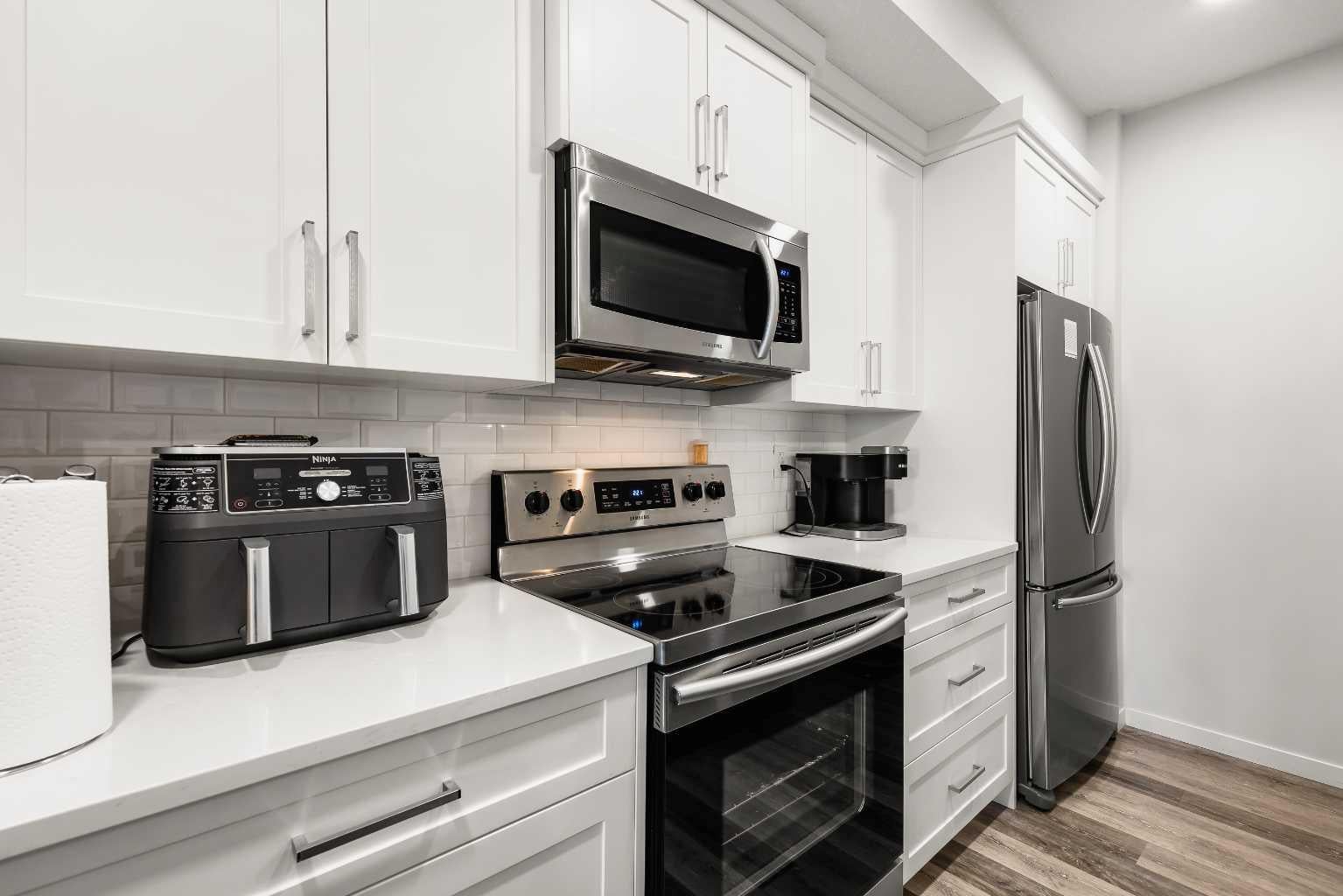 300 Harvest Hills Place NE 112
