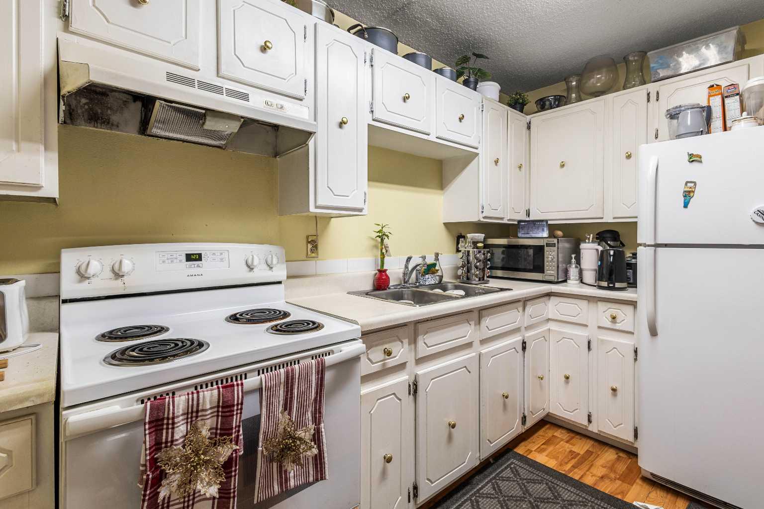 2727 Rundleson Road NE 56