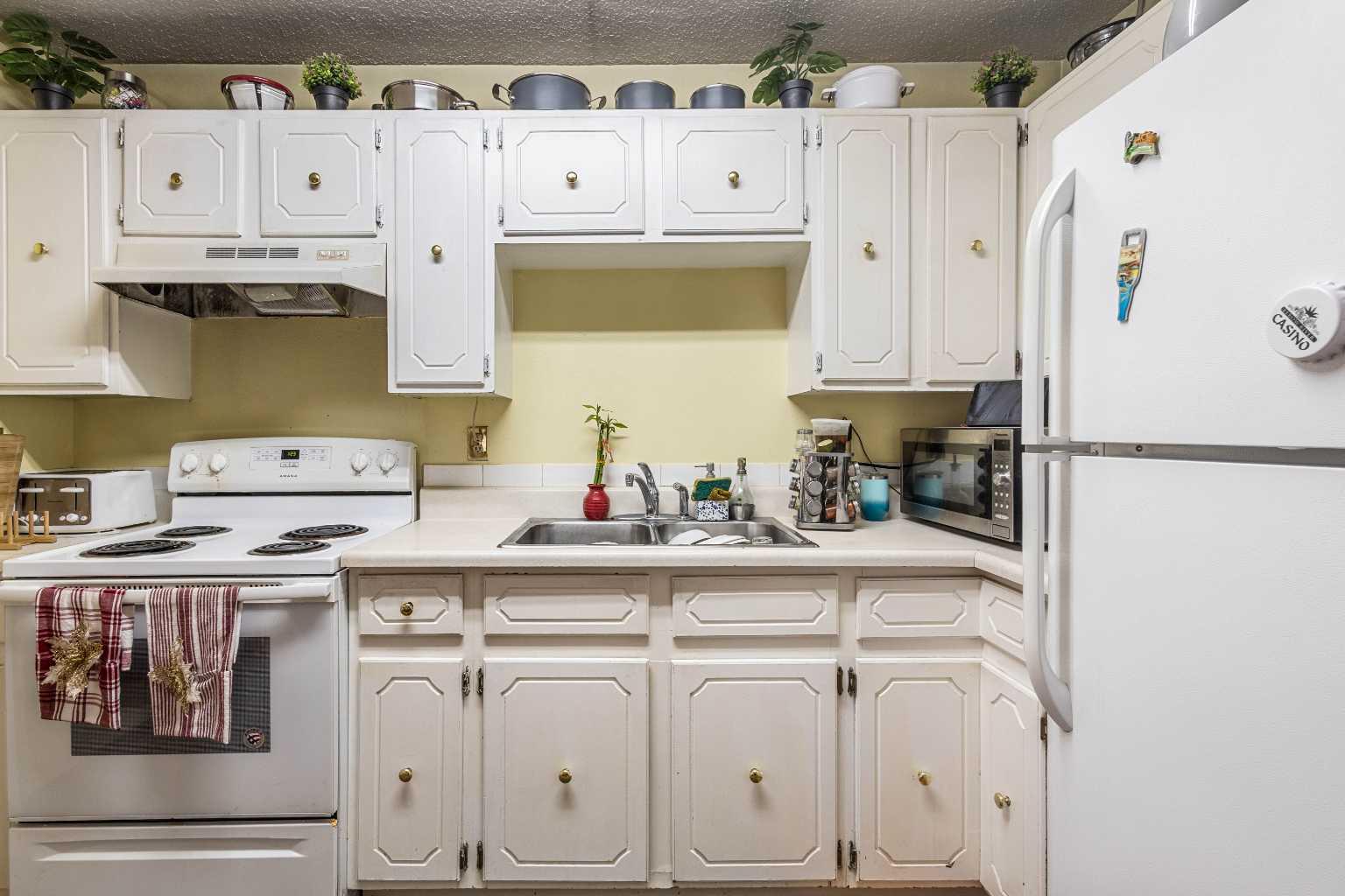 2727 Rundleson Road NE 56