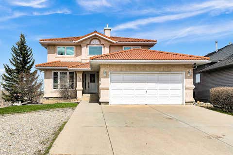 Photo of 215 Edgevalley Mews, Calgary, AB T3A 5E5 (MLS # A2307570)