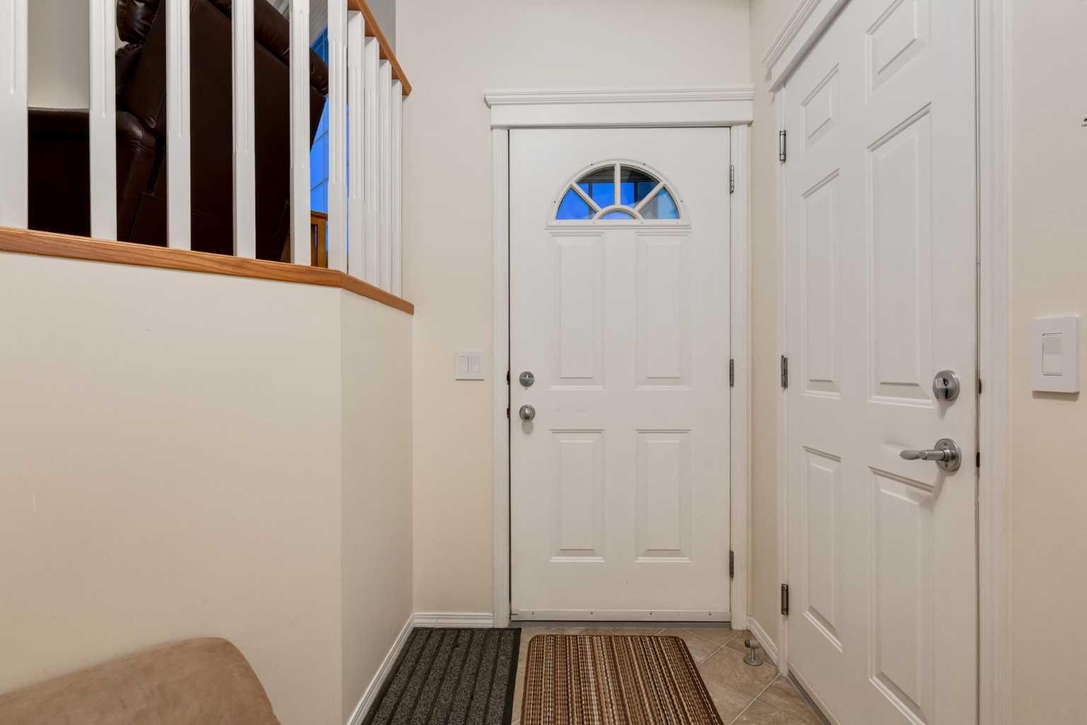 1936 THORNBIRD Road SE