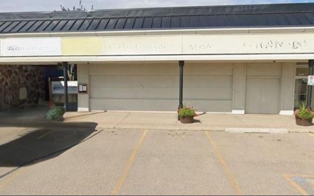 Photo of Edmonton, AB (MLS # A2274928)