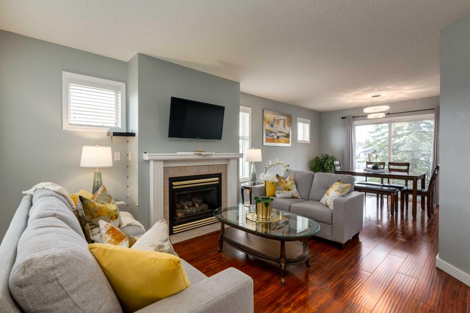 126 Harvest Gold Place NE