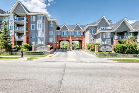 Photo of 15 Everstone Drive SW #359, Calgary, AB T2Y 5B5 (MLS # A2326027)
