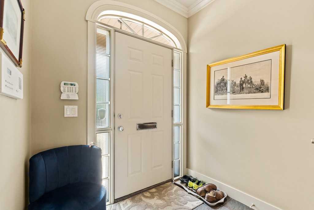 2421 Erlton Street SW